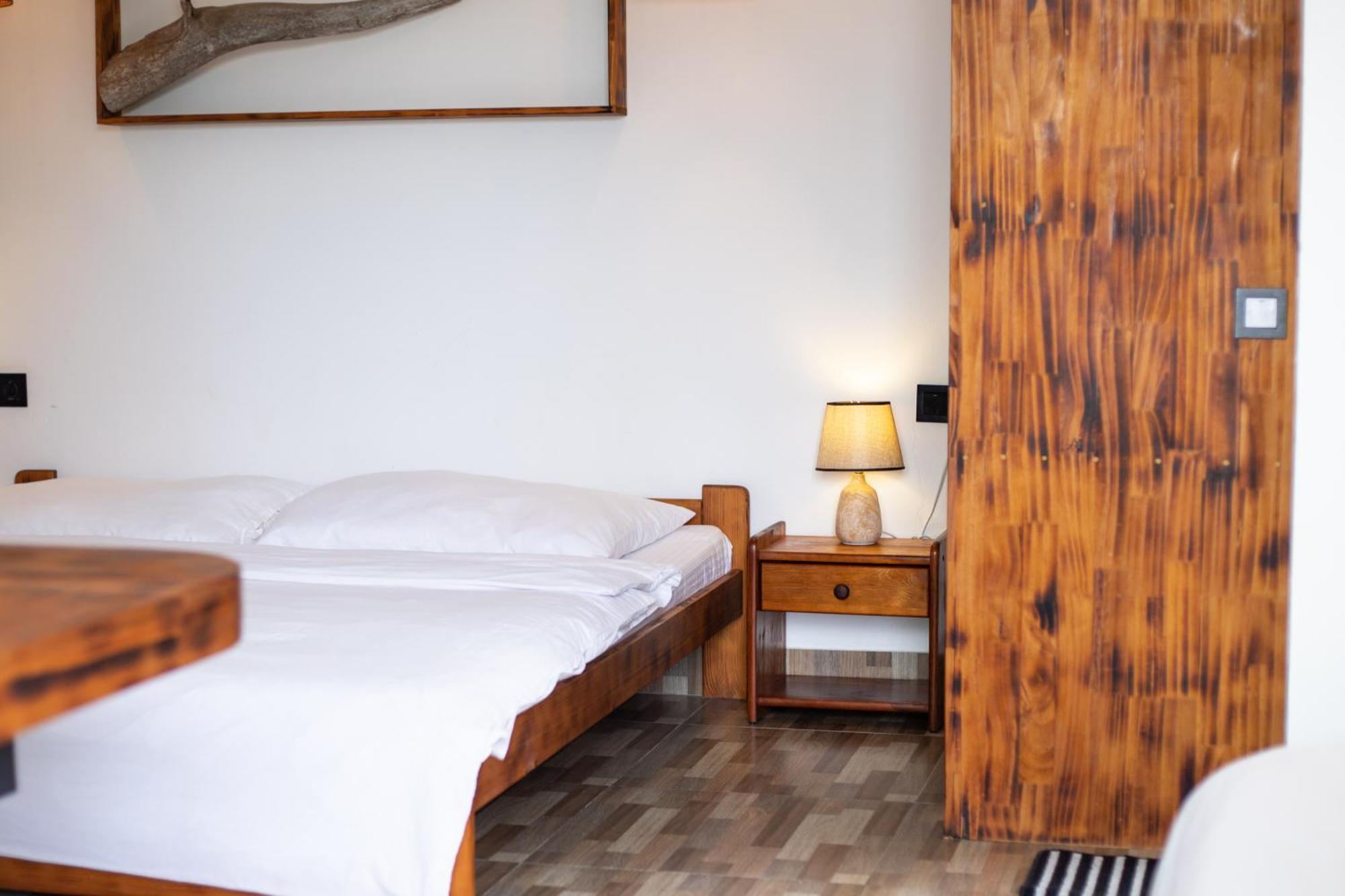Dhiffushi Inn