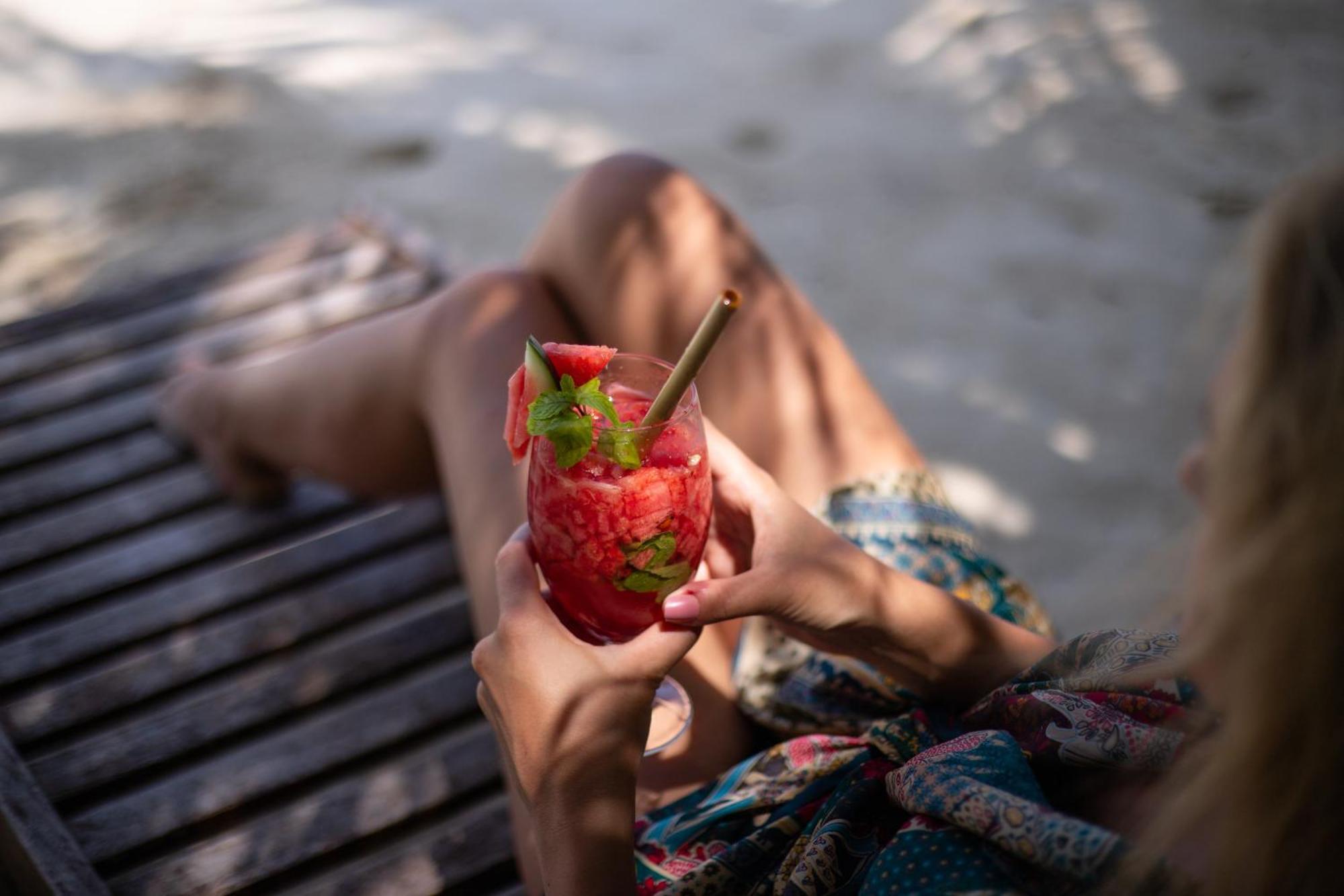 Guest house Dhiffushi Inn 4*